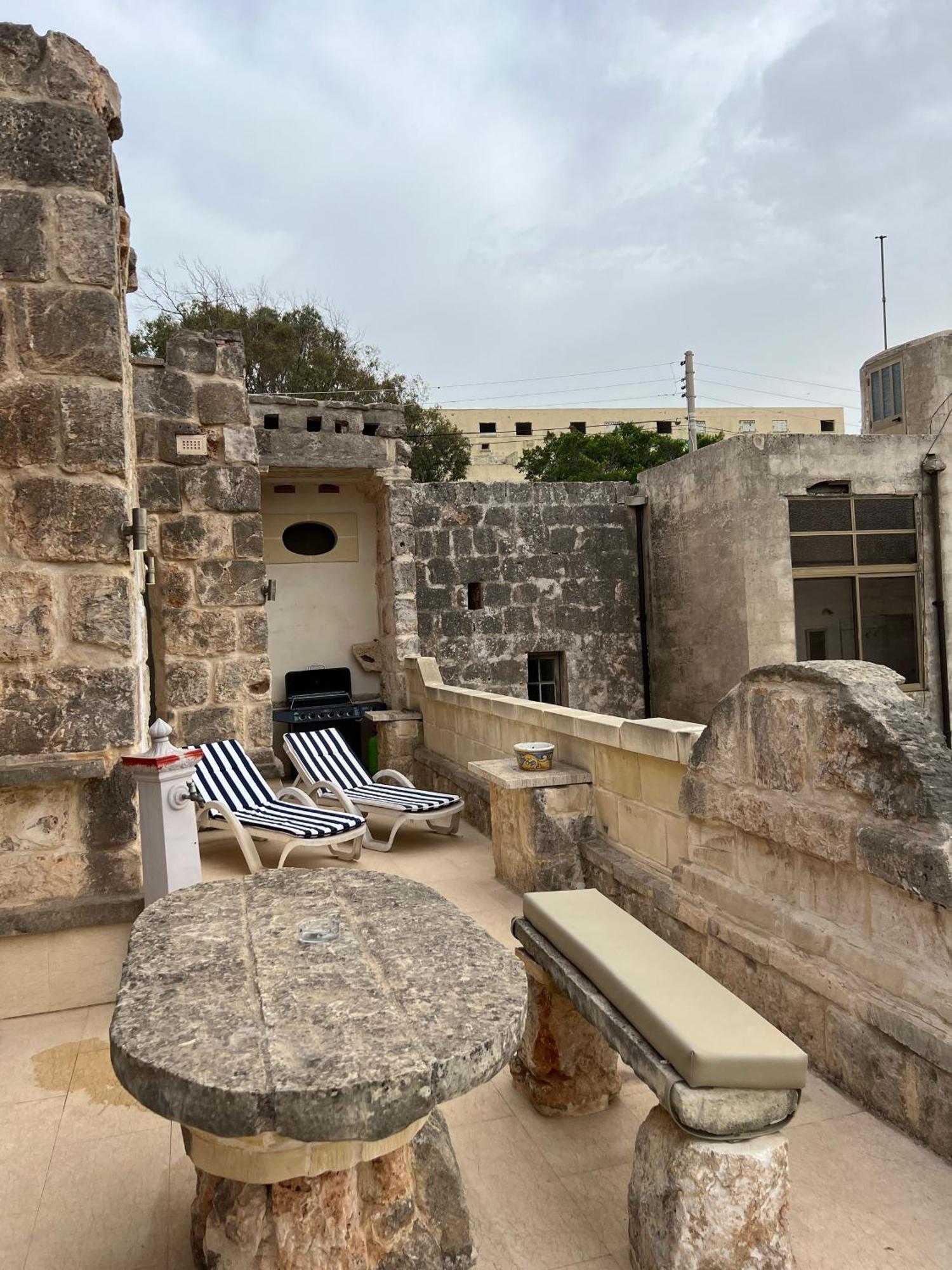 Traditional Maltese Home By Ma Properties เซนต์พอลส์เบย์ ภายนอก รูปภาพ